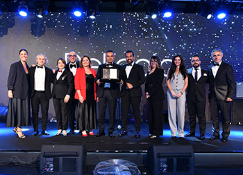 DeFacto Cumhuriyet Değerini Taşıyan Marka Seçildi